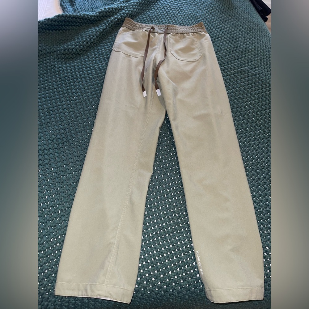 women's Desert Sage/Bone Reversible - Tall Straight Leg Scrub Pants - M - Tall